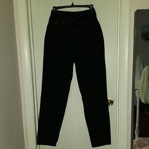Classic Black Mom High Rise Tapered Jeans. Great condition.